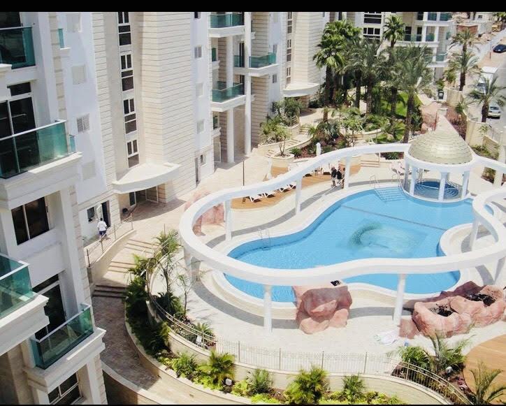 Lovely 2br Golf Apartment *